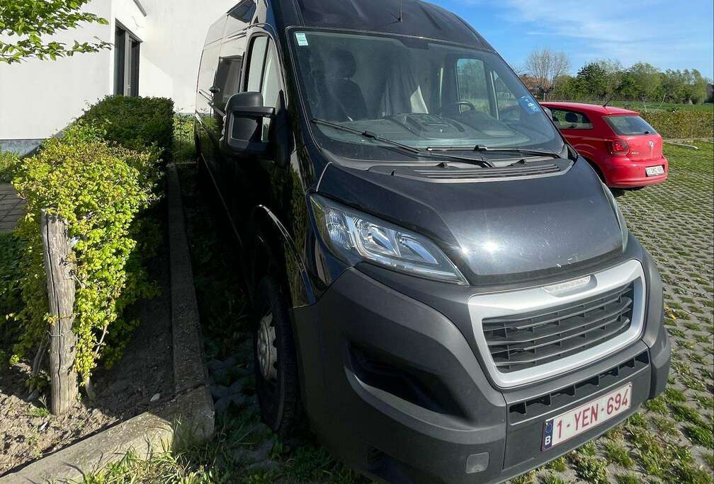Peugeot Boxer 2.0 BlueHDi L3H2 Premium S/S
