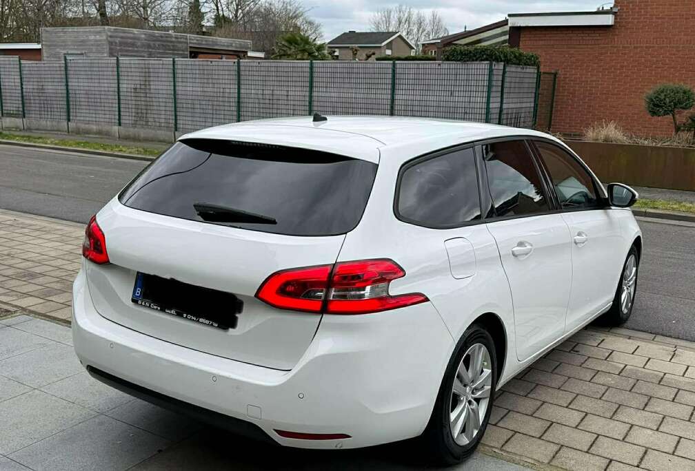 Peugeot PureTech 130 GPF Stop & Start Tech Edition