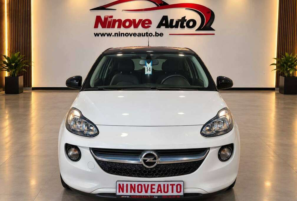 Opel Adam 1.2i Black Link