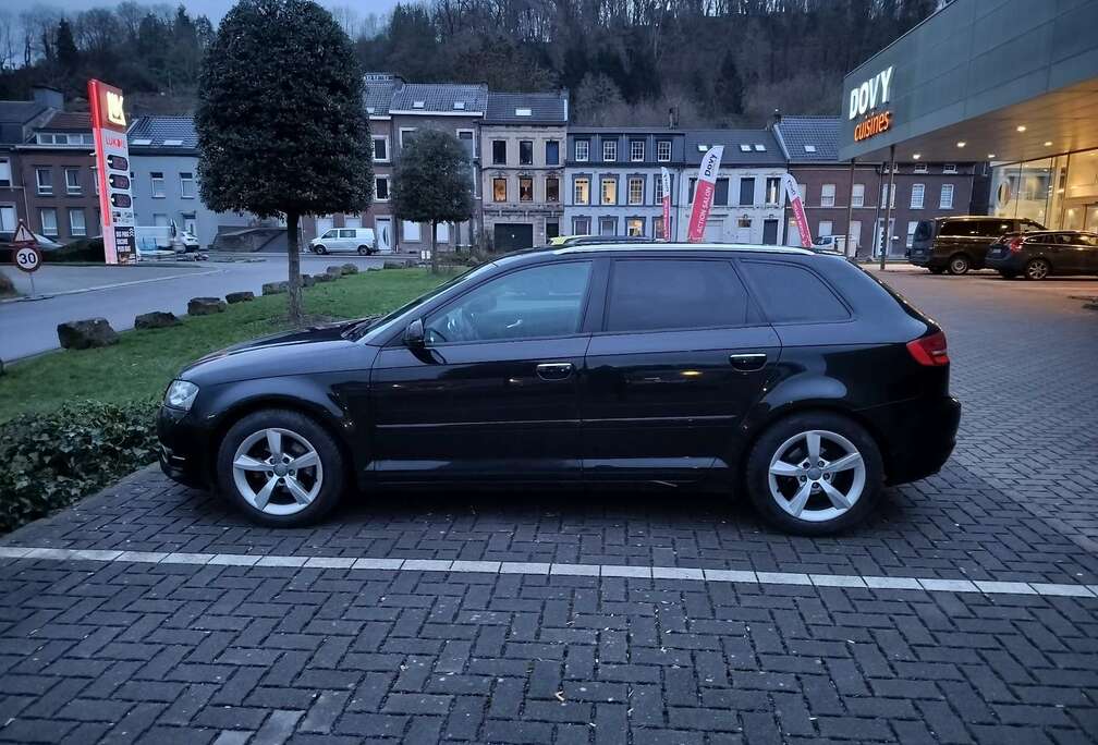 Audi 1.6 TDi e Attraction Start/Stop DPF