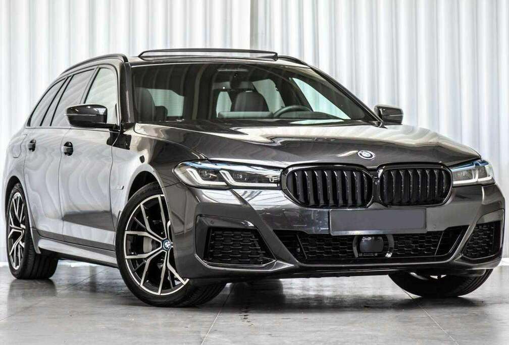 BMW e Touring xDrive Hybrid M Sport Pano Shadow Laser