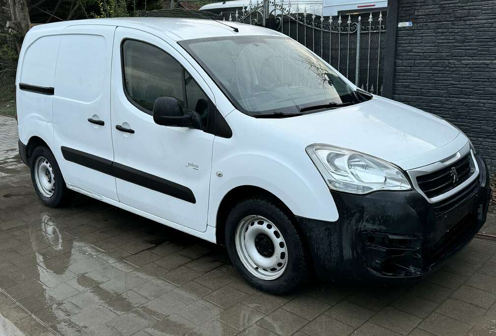 Peugeot 1.6 HDi L1H1  info 0484321197