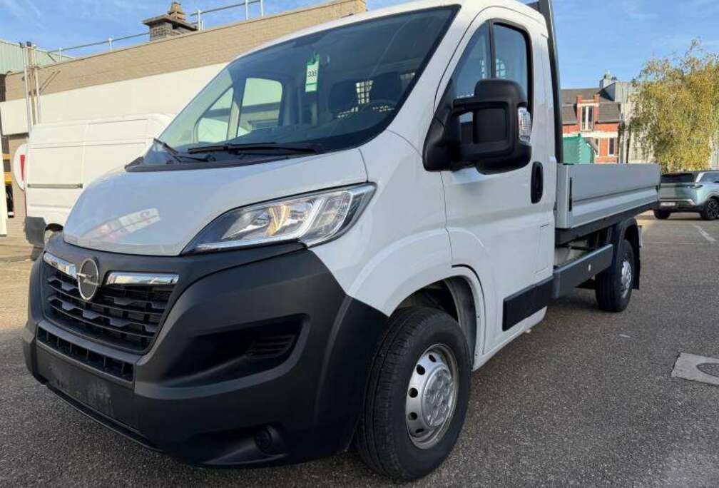 Opel 3 3500 2.2 Turbo D S/S 140 MT6 L2 Light -