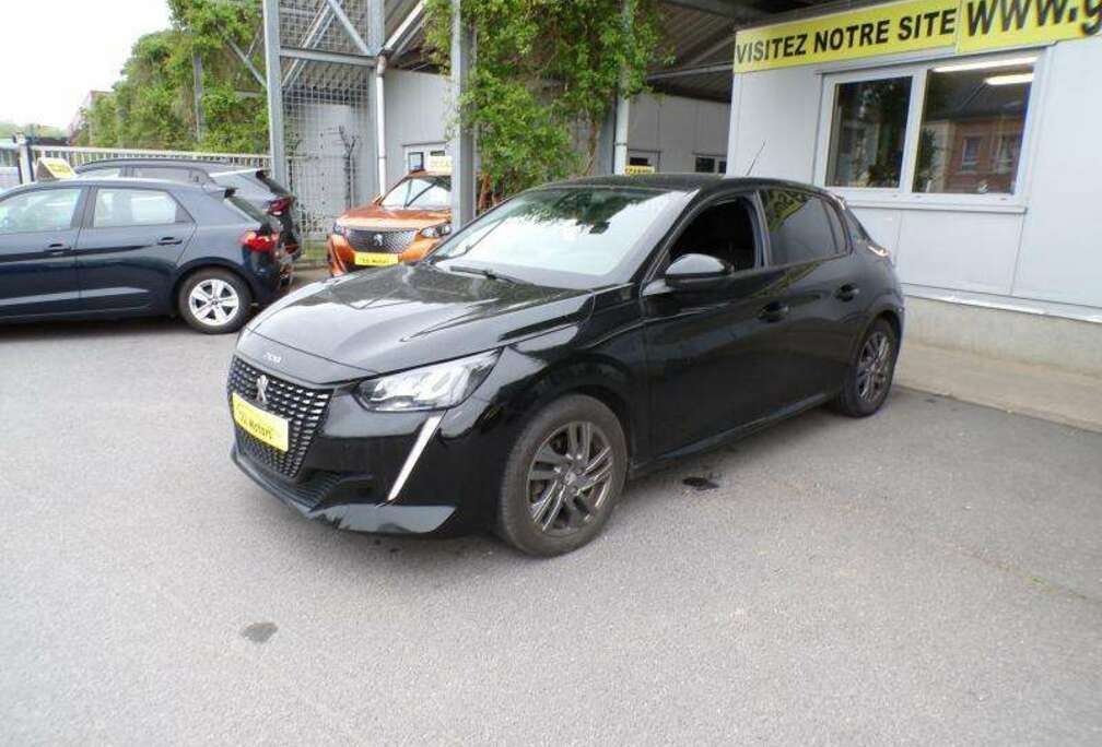 Peugeot 1.2 101cv noir 11/21 88137km Airco GPS Cruise
