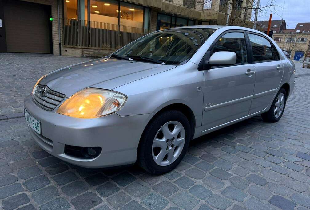 Toyota Corolla 1.4i VVT-i 16v Silver Line 119000KM NEUF