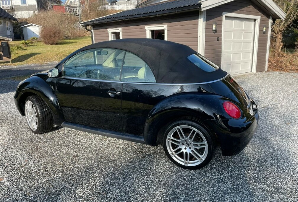 Volkswagen Beetle 1.6 TDI Design