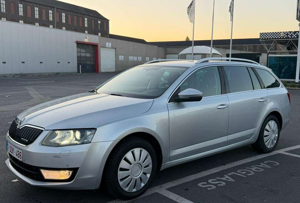 Skoda SW 1.6 CR TDi GreenLine Ambition