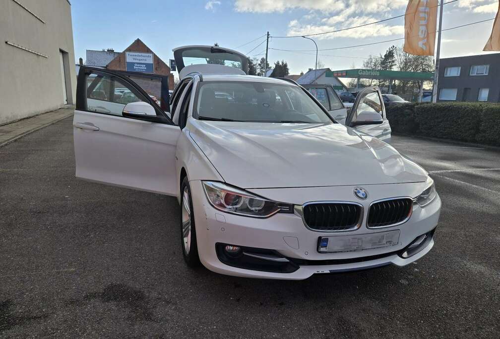 BMW 316d Touring Sport Line