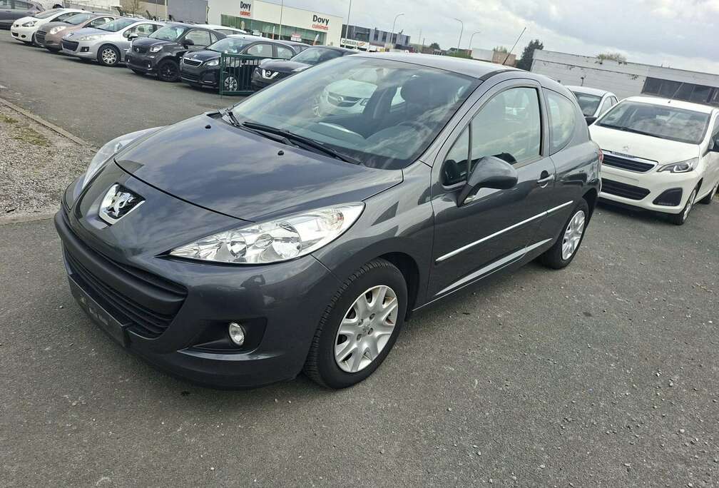 Peugeot 207 1.4i  Pret A Immatriculée