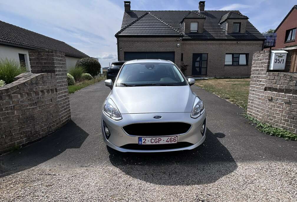 Ford 1.1i Business Class