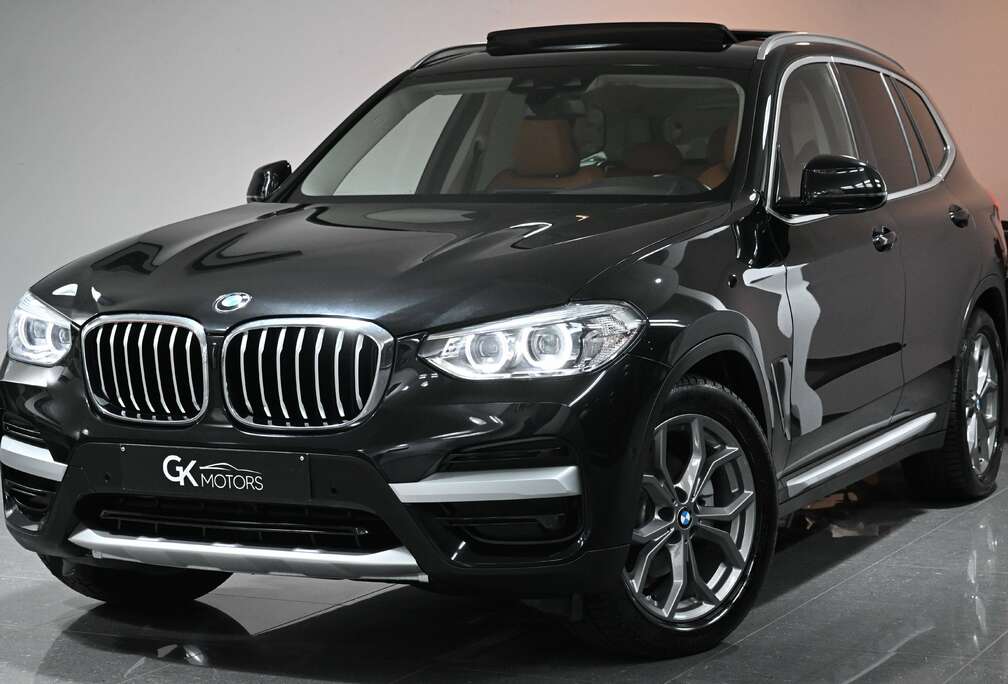 BMW 2.0dA sDrive18d | Mild Hybrid | X-Line | PANORAMA | Trekhaak | Camera | Sportzetels | Ambient Light | CarPlay | DAB FULL