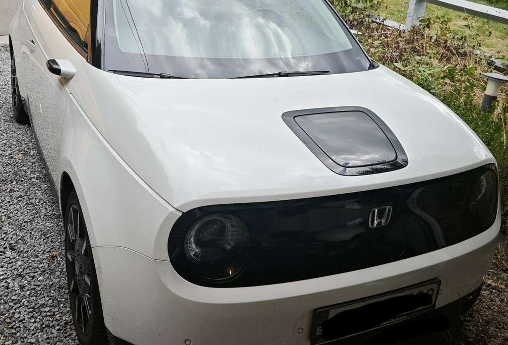 Honda Advance 17\
