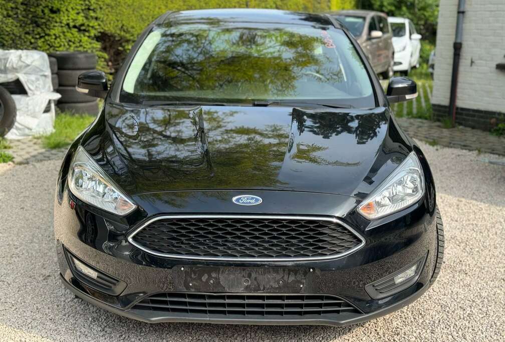 Ford 1.0i benzine - 2016 - 103000KM - GARANTIE