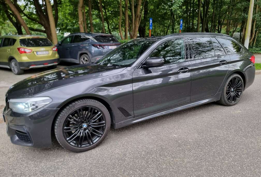 BMW 520d Touring Shadowline/M-Pakket