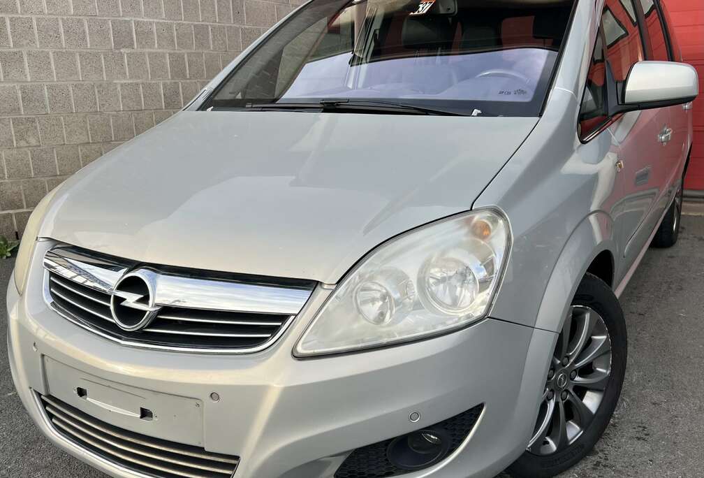 Opel 1.7 CDTi ecoFLEX Cosmo DPF / 7 PLACES + CLIM