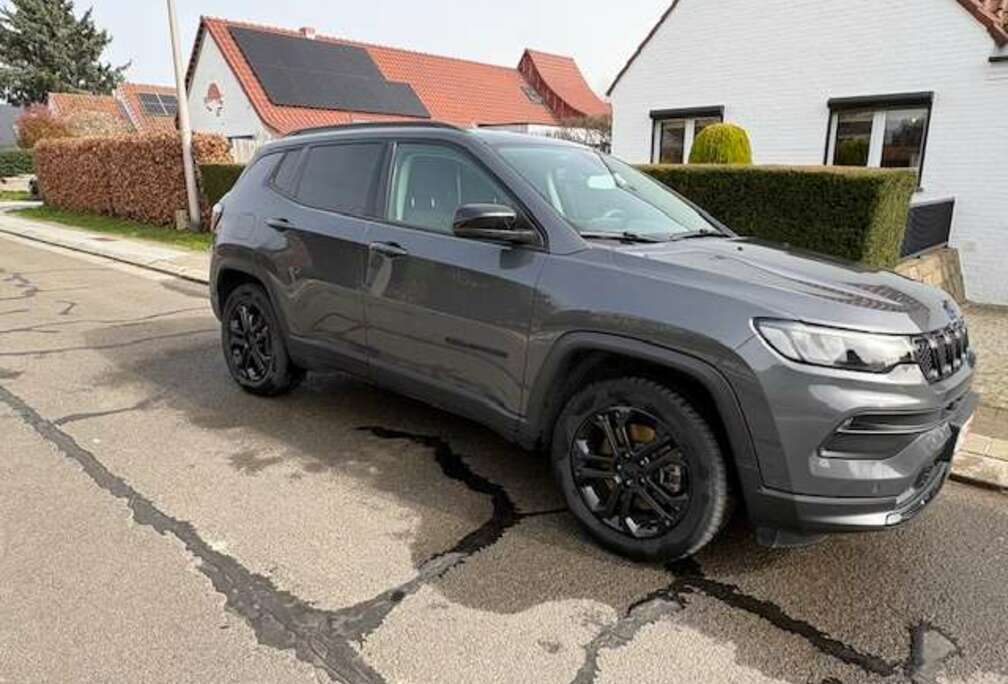 Jeep Compass PHEV 1.3 Turbo eAWD Night Eagle