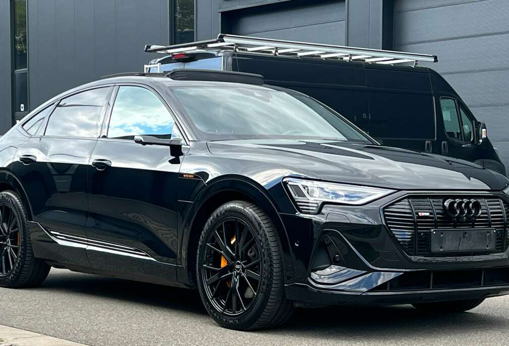 Audi E-Tron 95 kWh 55 Sportrback Quattro S line BLACKEDITION