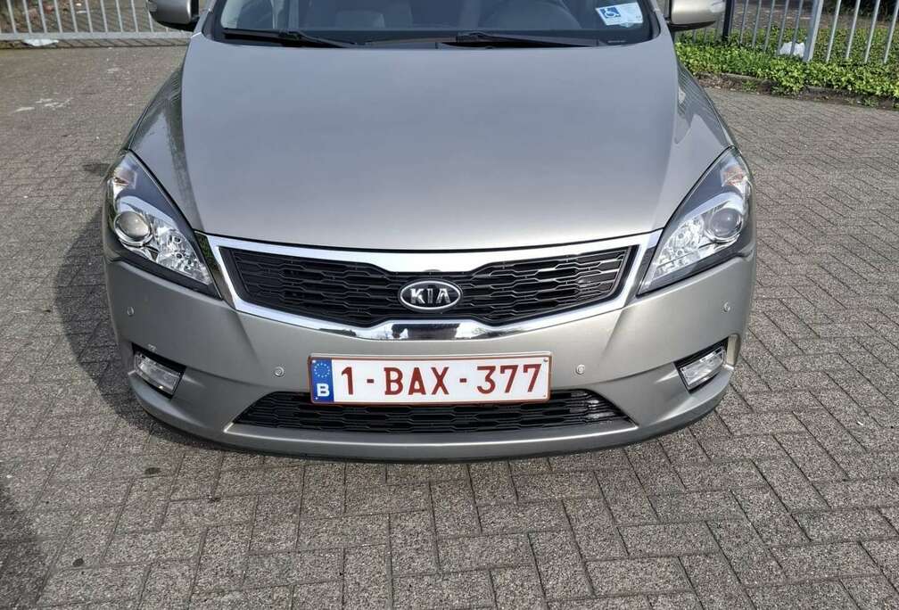 Kia 1.6 CVVT Aut. EX