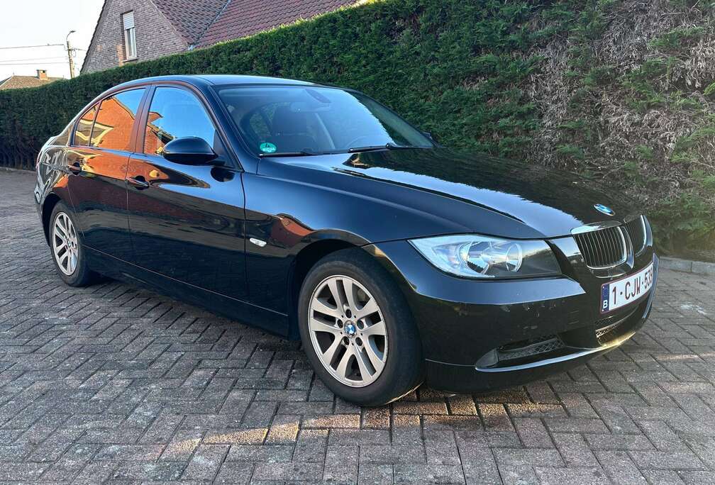 BMW 318 d