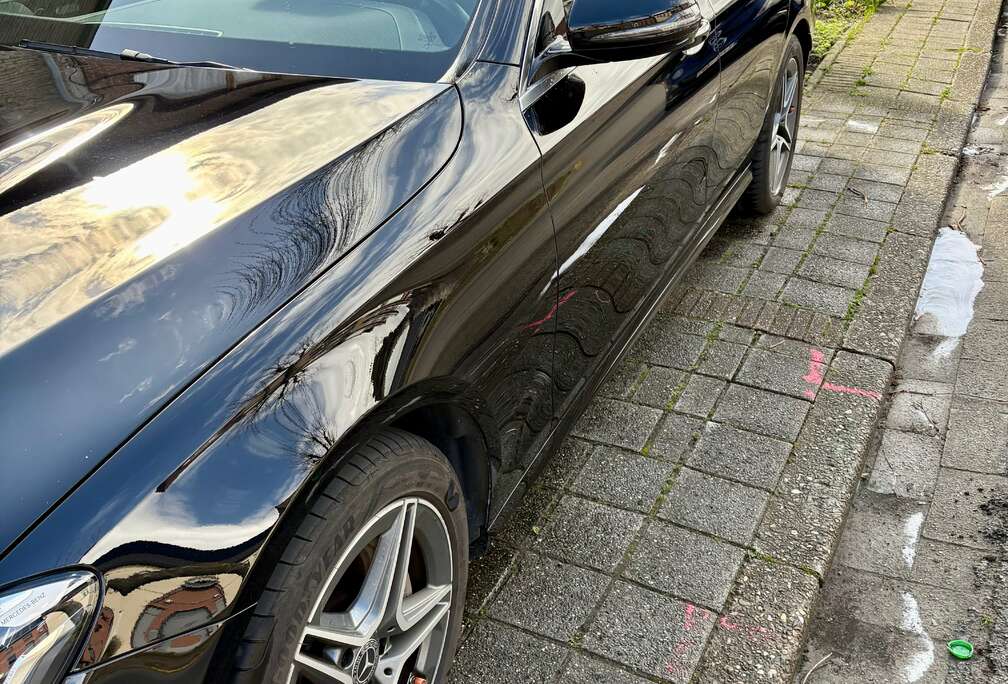 Mercedes-Benz E 300 e PHEV AMG Line