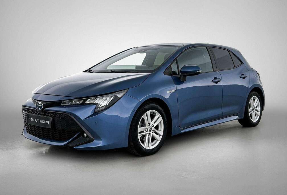 Toyota Hatchback 1.8 Hybrid Dynamic e-CVT | Achteruitrijc