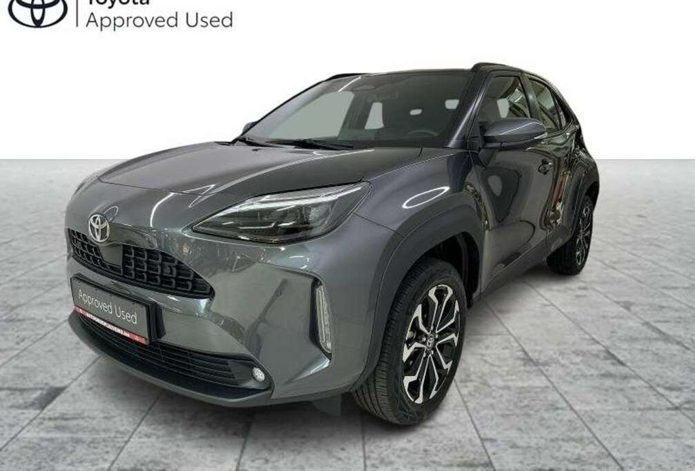 Toyota 1.5 HYB EXECUTIVE + EXECUTIVE PACK