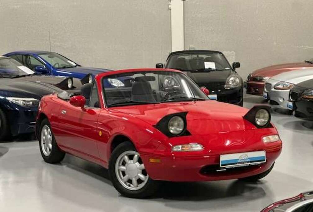 Mazda 1.6i 16v NA  114.937 km  Blanco gekeurd  ...