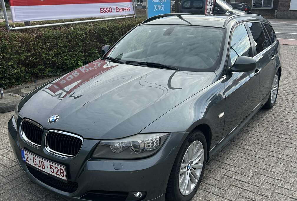 BMW 318d DPF Touring Aut.