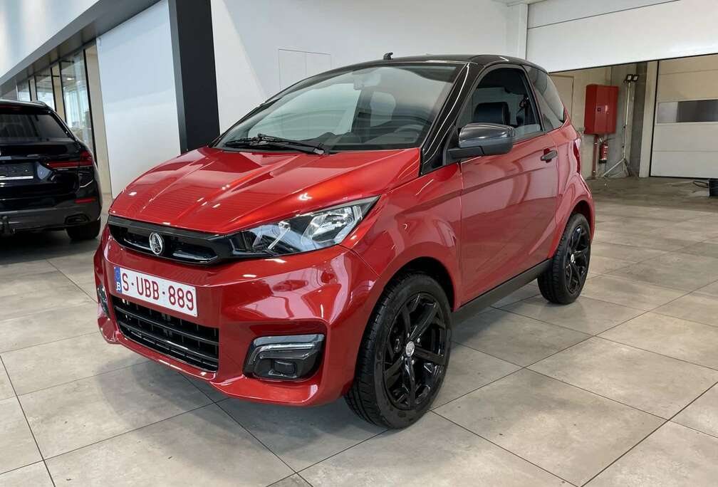 Aixam Electrisch / Camera / DAB