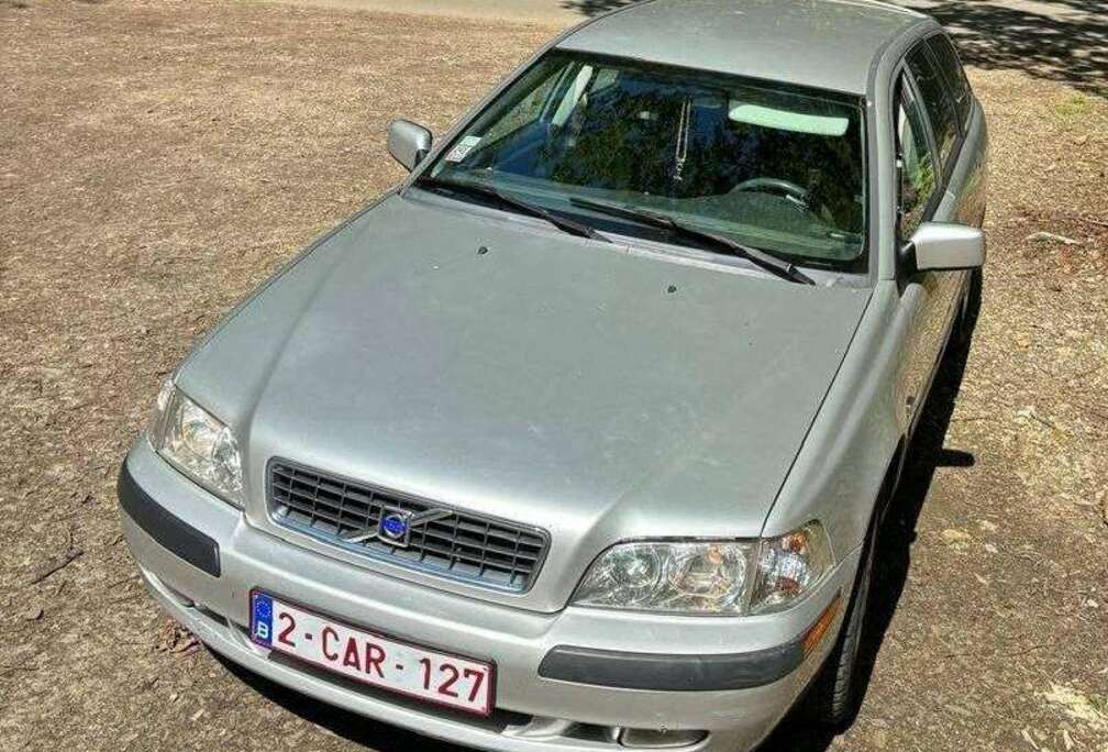 Volvo V40 1.8i 16v