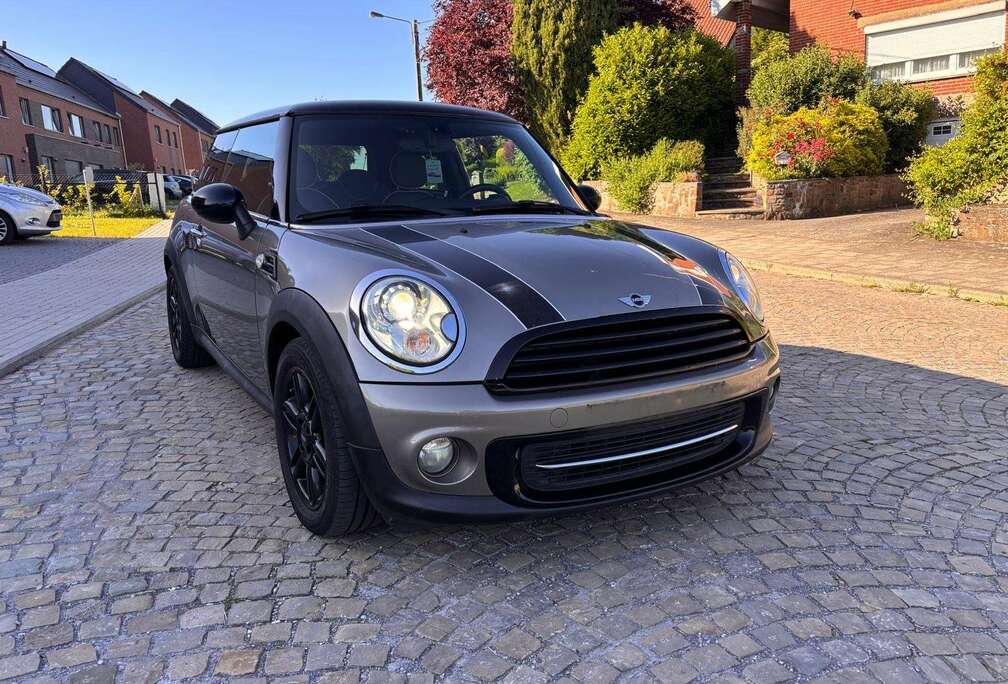 MINI Mini Cooper-2013-199.000km-navigation-full Option
