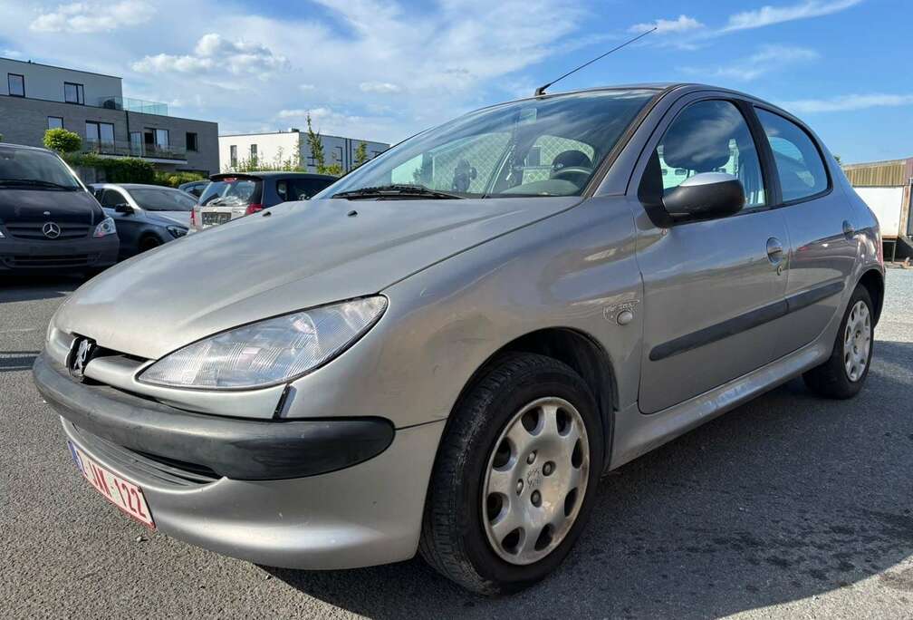Peugeot 1.1i XR Présence