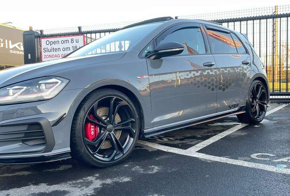 Volkswagen TCR 2.0 TSI