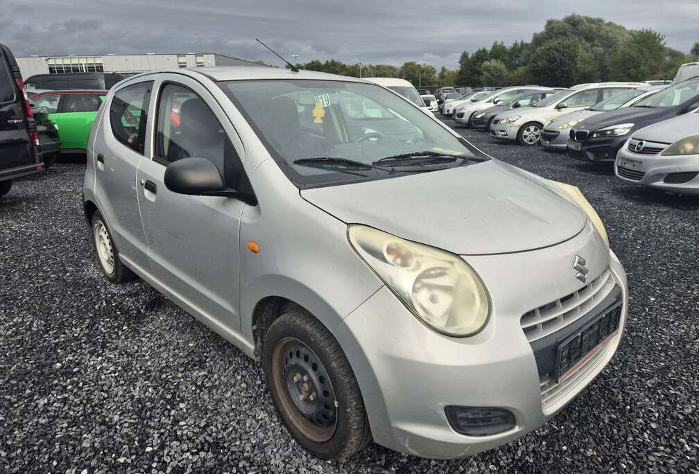 Suzuki 1.0i / Marchand ou export