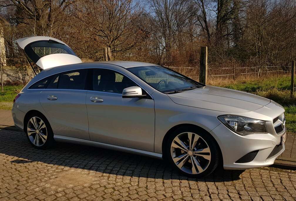 Mercedes-Benz CLA Shooting Brake 180 7G-DCT