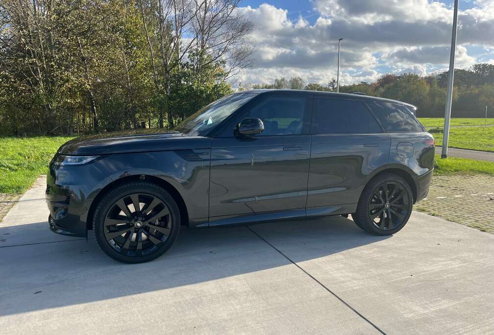 Land Rover Range Rover Sport P440e Hybrid Dynamic SE