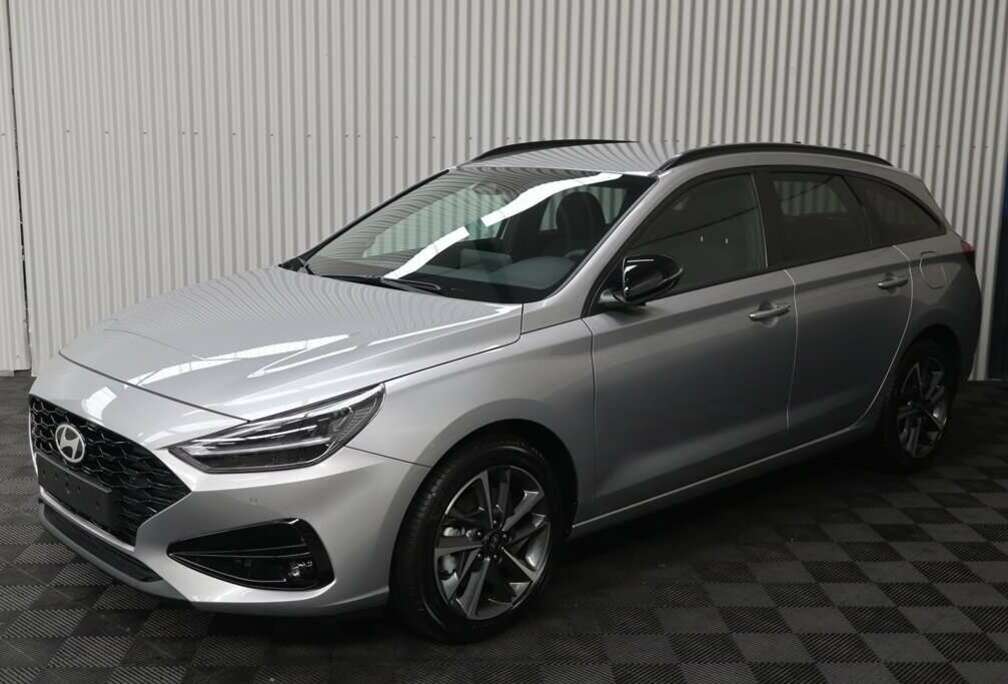 Hyundai SW 1.0 T-GDI DCT Automaat Navi Camera