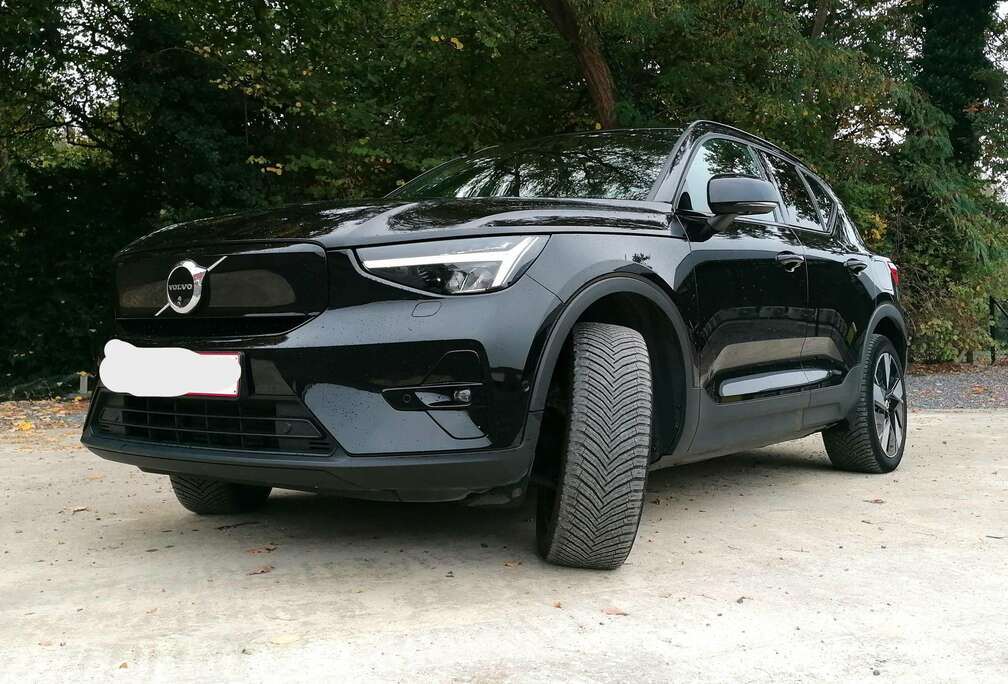 Volvo E-XC40 82 kWh 4WD Recharge Twin Ultimate(300kW)