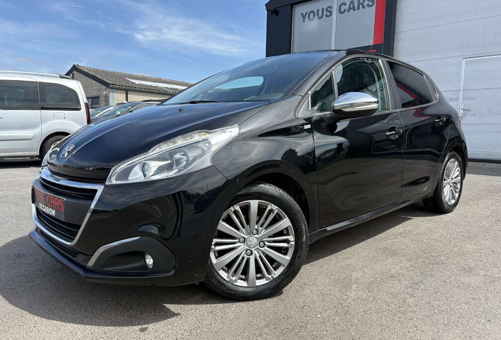 Peugeot 208 1.2i PureTech Style