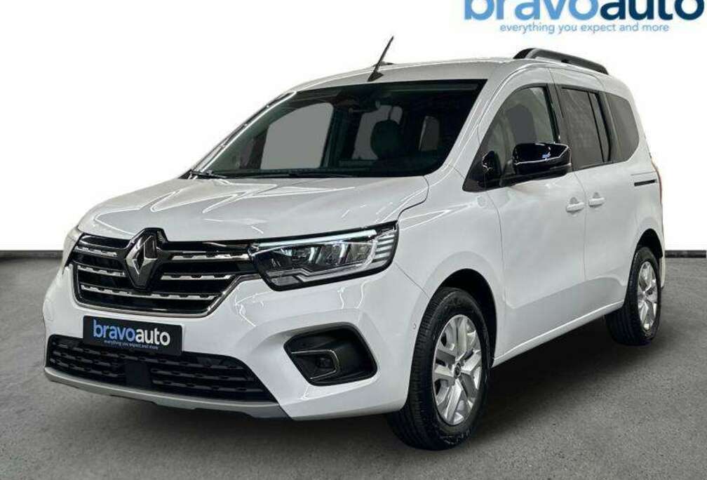 Renault AT Techno 5 seats VAN  carplay  camera