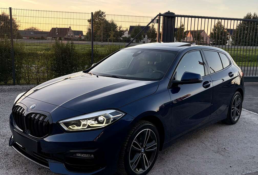 BMW 118i F40 Sport / Shadow Line