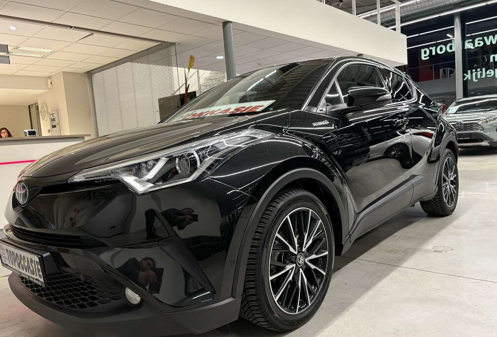 Toyota C-HR HYBRID C-HIC / FULL OPTION