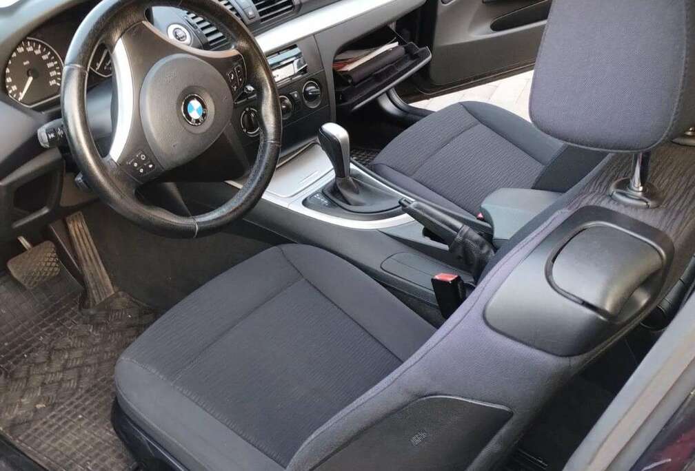 BMW 116i met beperkingen aan nokkenas en injector.