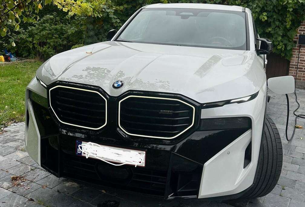 BMW XM PHEV 4.4AS (480 kW)