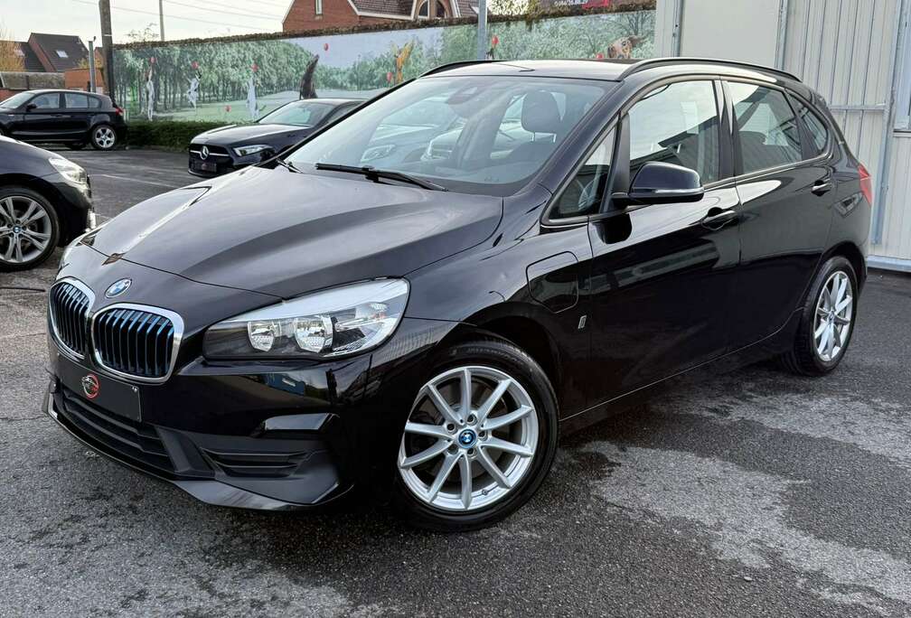 BMW Active Tourer PHEV 225xeA / REGU / CLIM / PDC