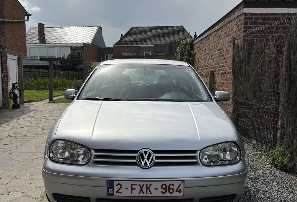 Volkswagen 1.6i 16v Base