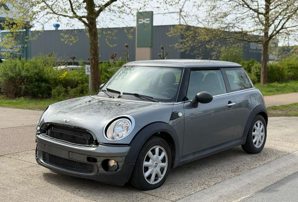 MINI Mini 1.6i One