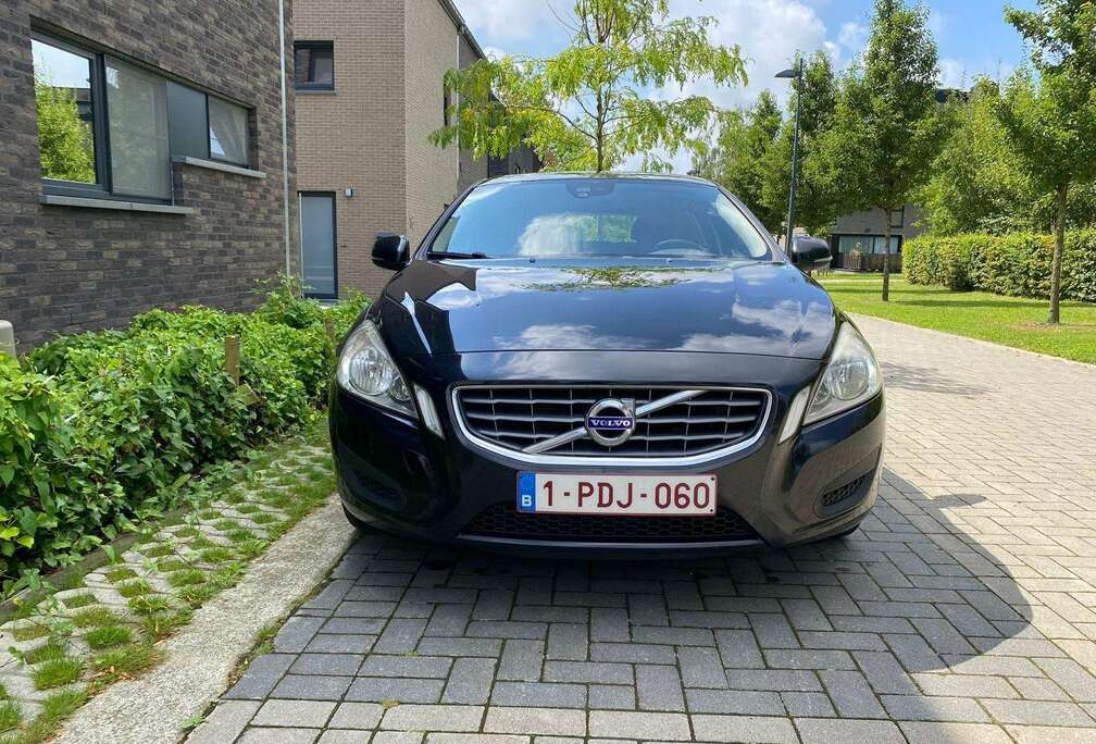 Volvo V60 D3 Geartronic Kinetic