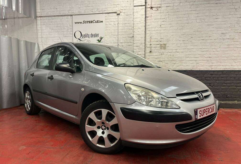 Peugeot 307 1.4i Zenith * CARPLAY * BLTH * 122 X 36 Mois *