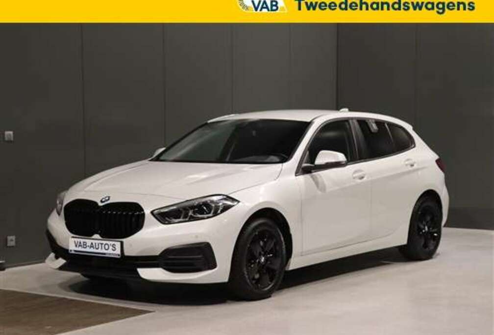 BMW 118i OPF CARPLAY FULL LED